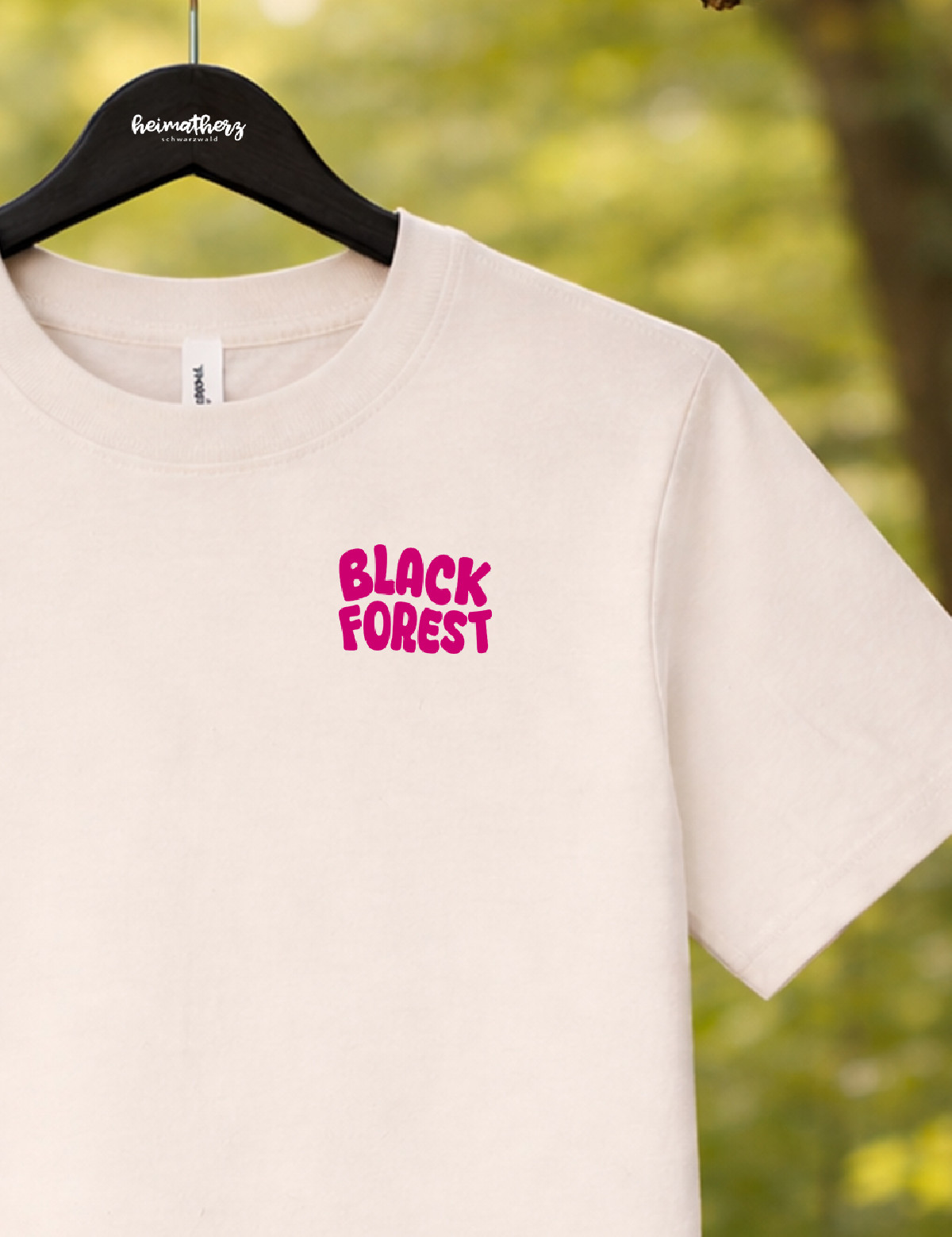 MÄDEL-SHIRT "Leo Black Forest"